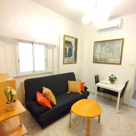 Piso En El Casco Antiguo Con Patio Privado Lägenhet Sevilla Exteriör bild